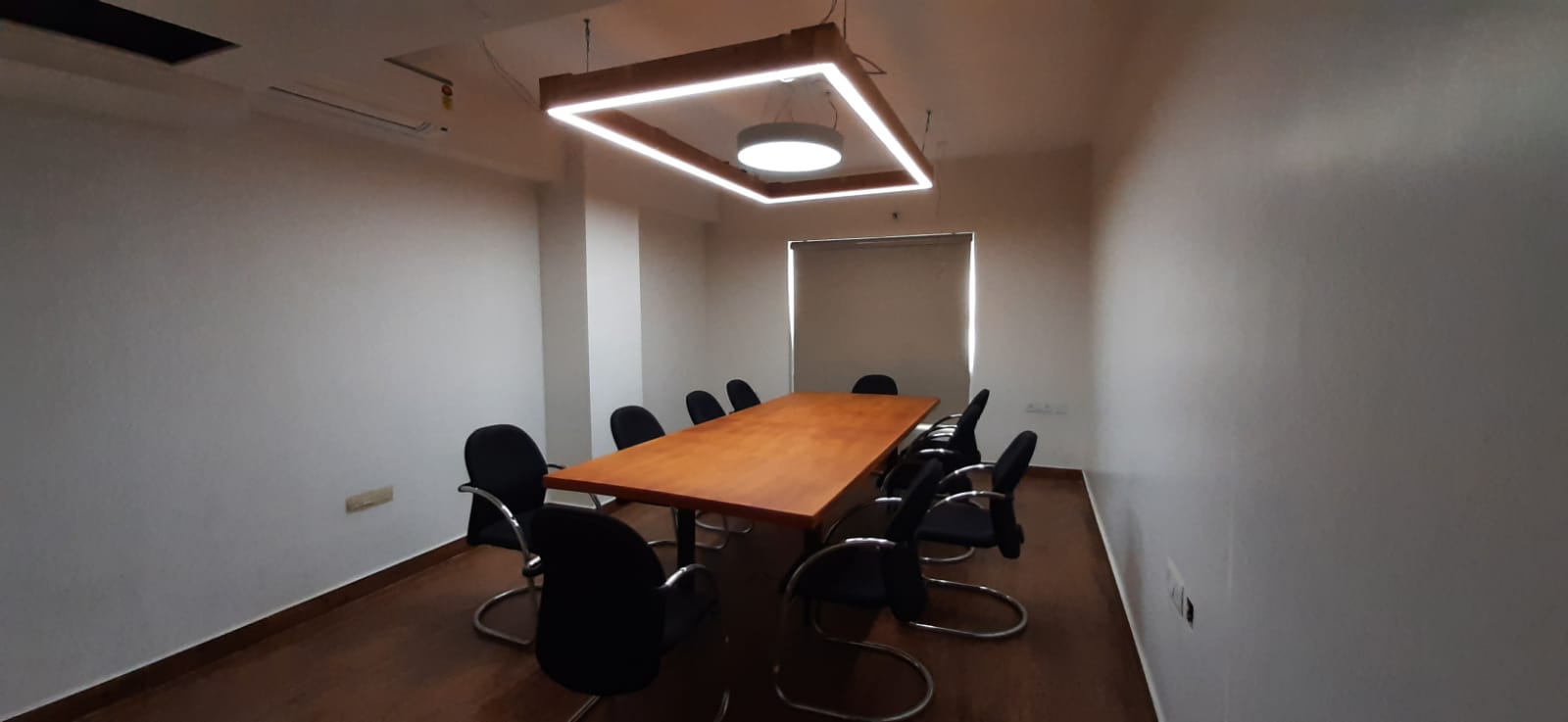 Coworking Space in Palavakkam BI936